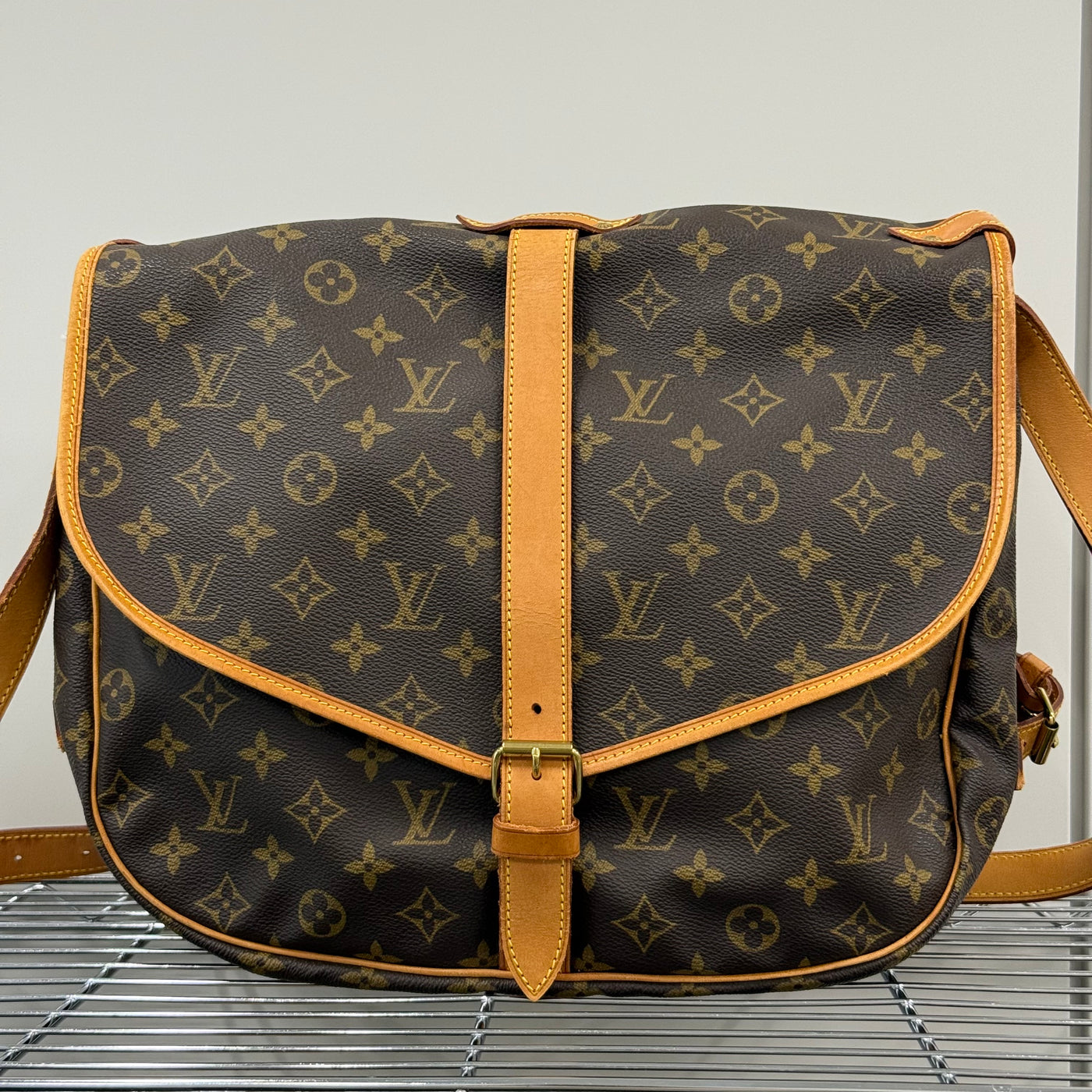Louis Vuitton Saumur GM