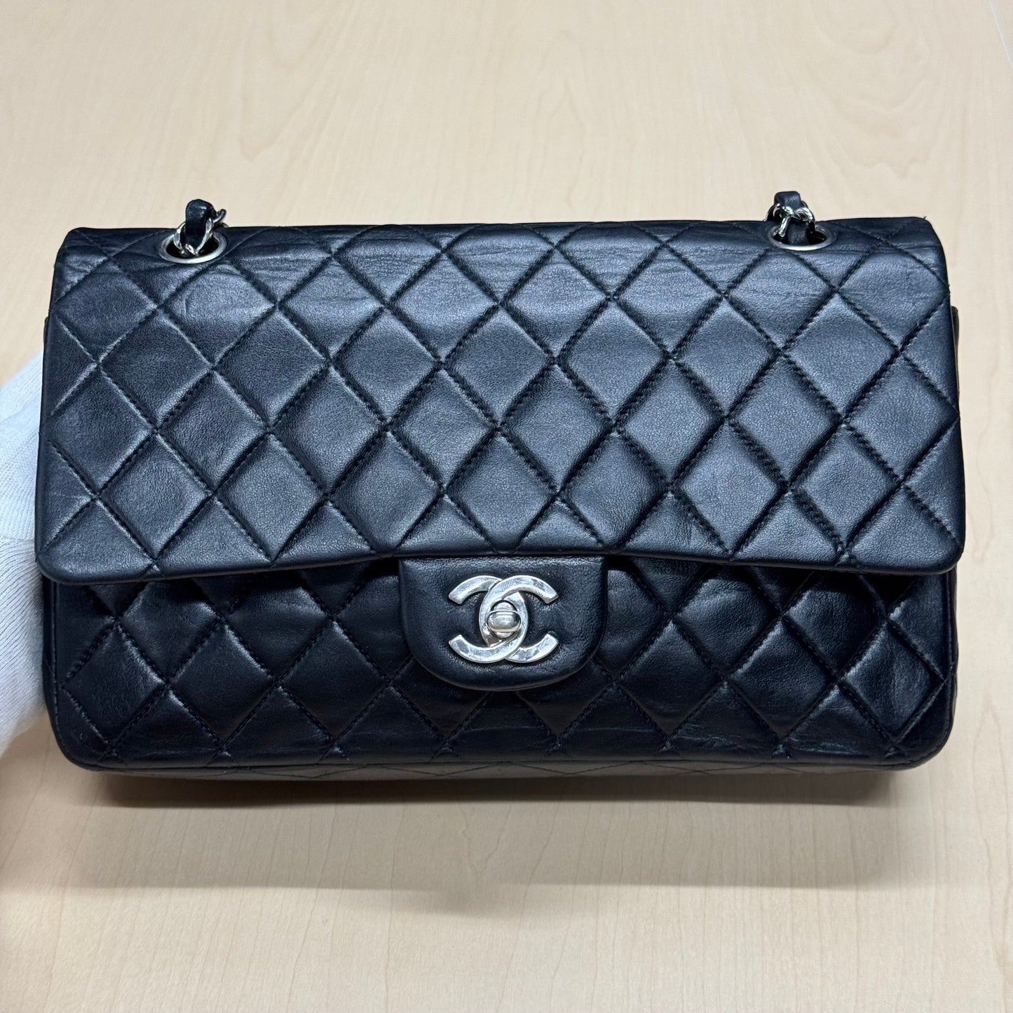 Chanel 11.12 noir