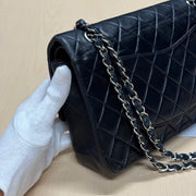 Chanel 11.12 noir