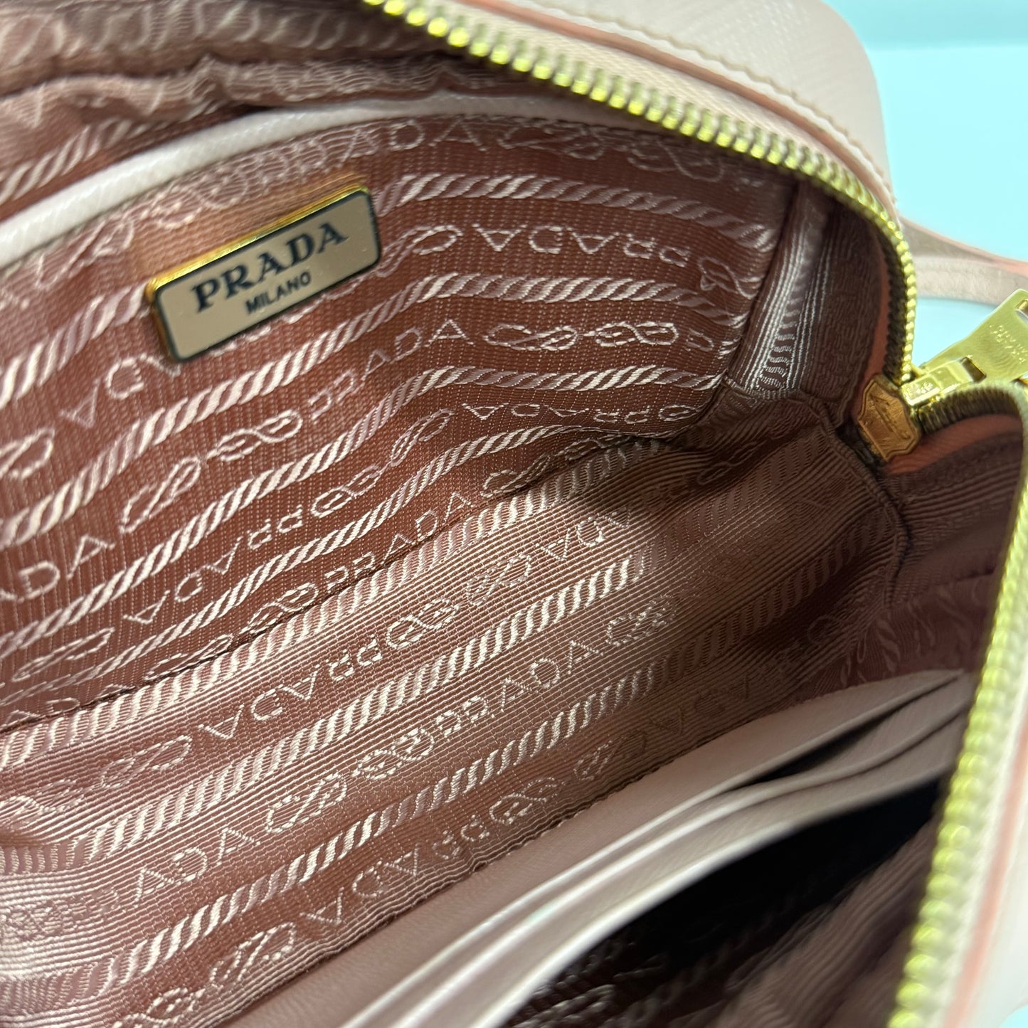 Prada Besace
