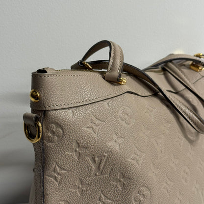 Louis Vuitton Empreinte Bastille