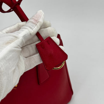 Prada Galleria MM rouge