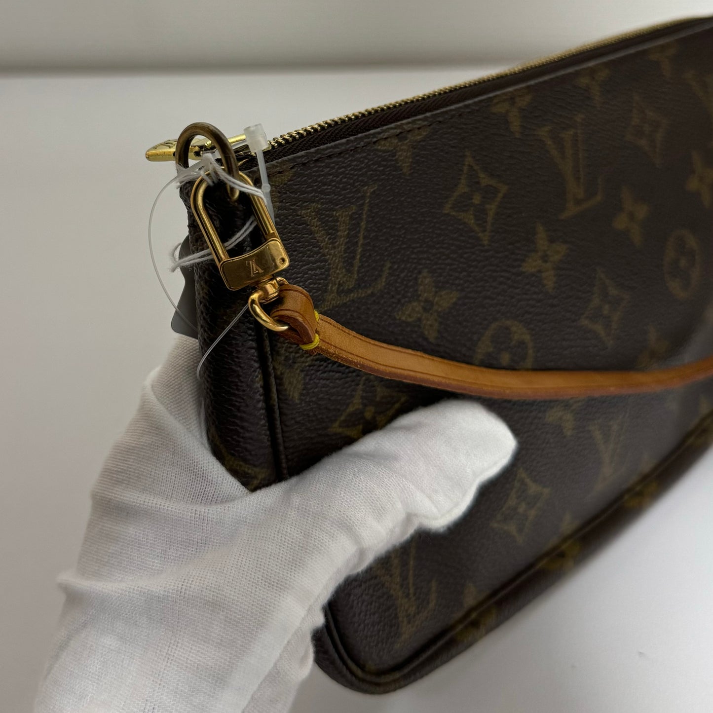 Louis Vuitton Pochette Accessoires