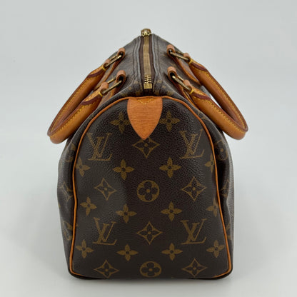 Louis Vuitton speedy 25 monogram