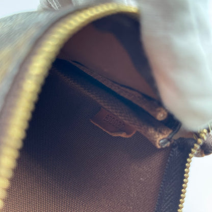 Louis Vuitton pochette accessoires
