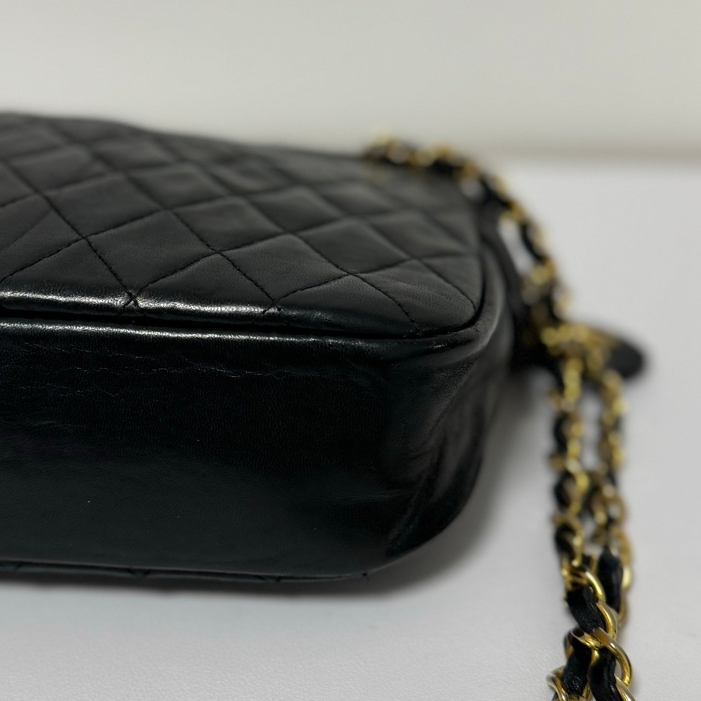 Sac Chanel caméra vintage