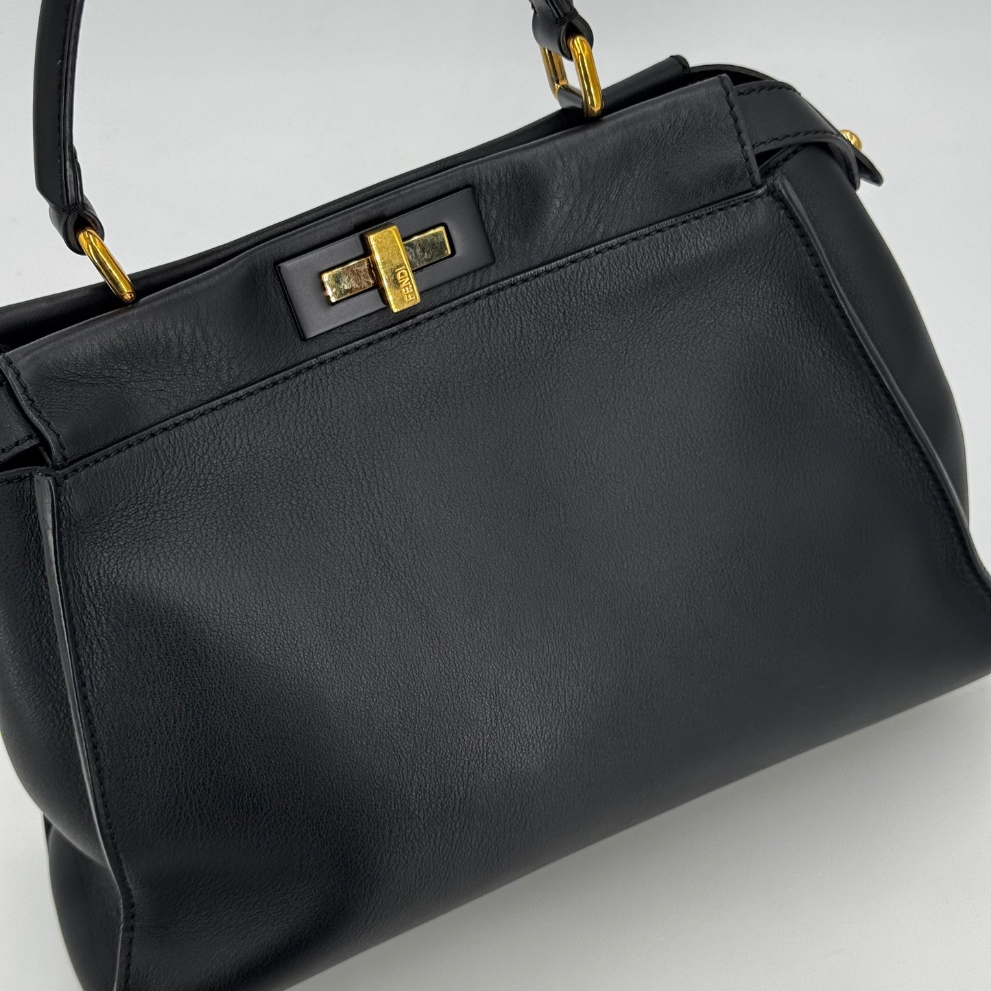 Fendi Peekaboo - Black