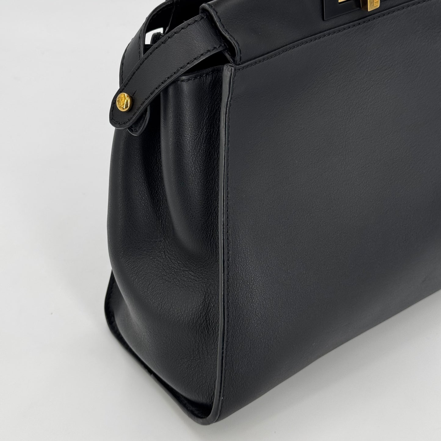 Fendi Peekaboo - Black