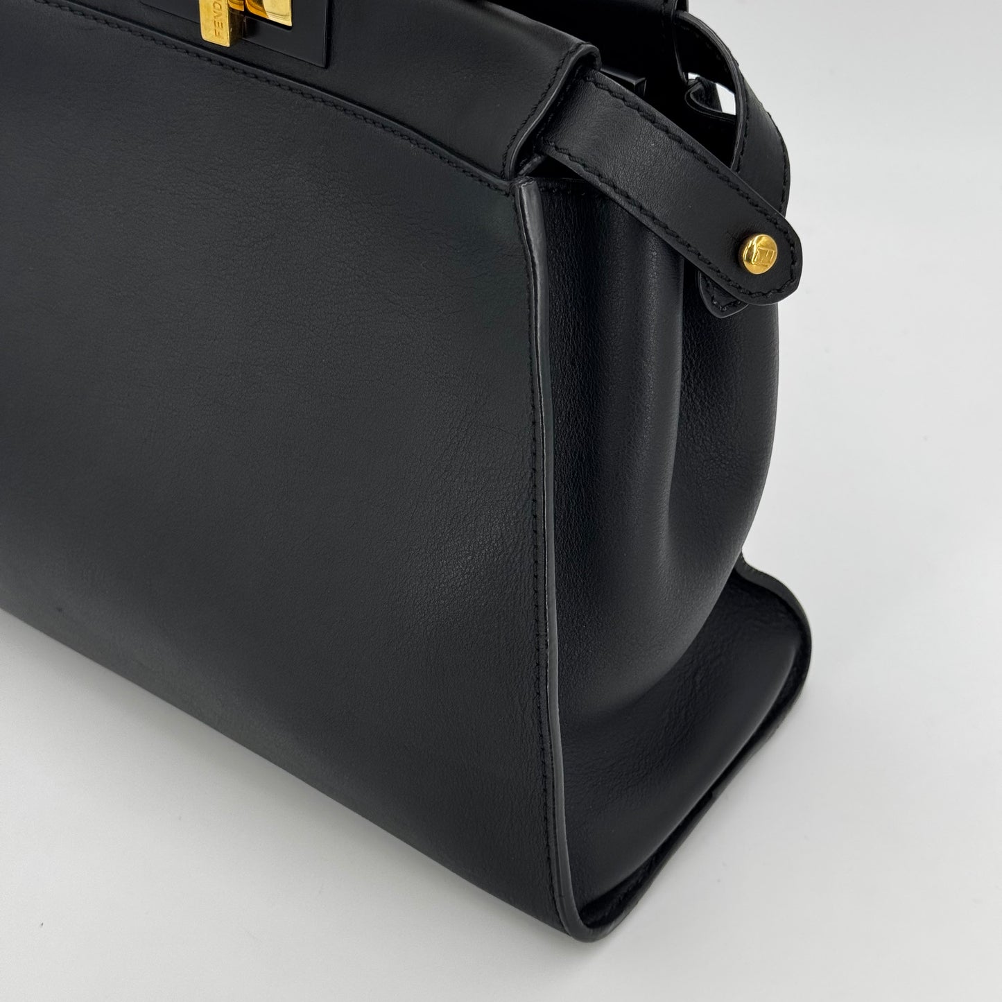 Fendi Peekaboo - Black