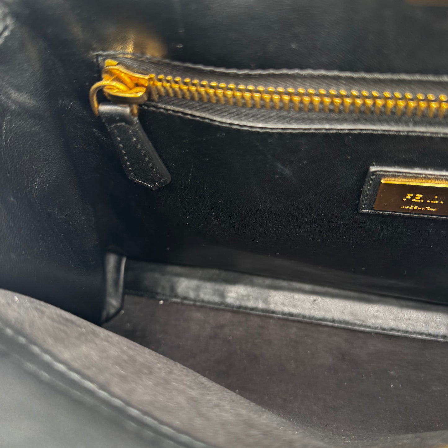 Fendi Peekaboo - Black