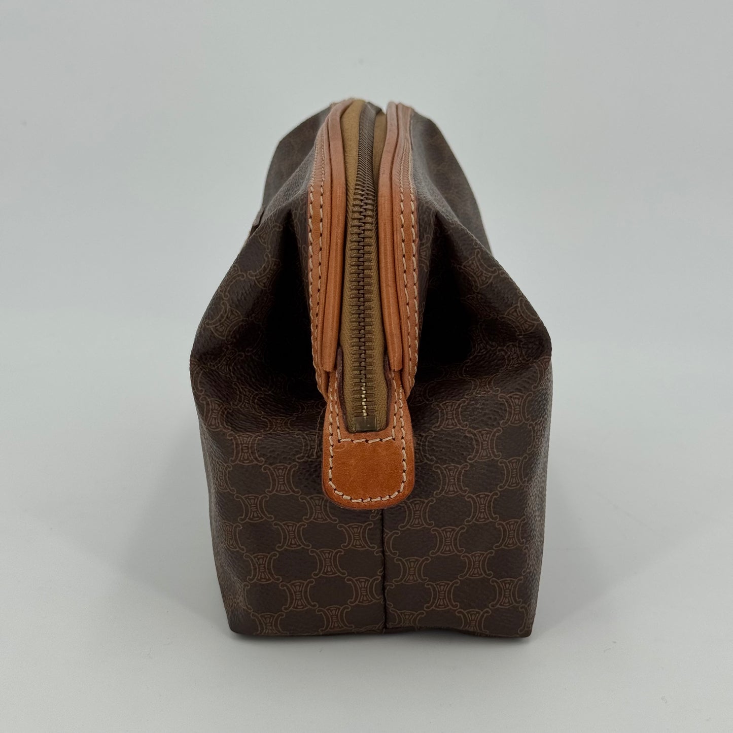 Celine pochette cosmétiques