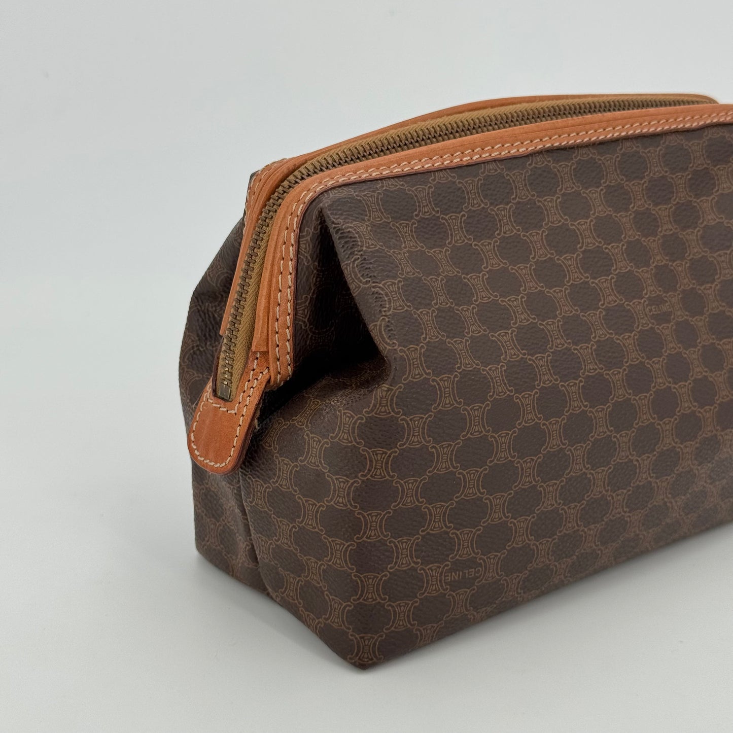 Celine pochette cosmétiques