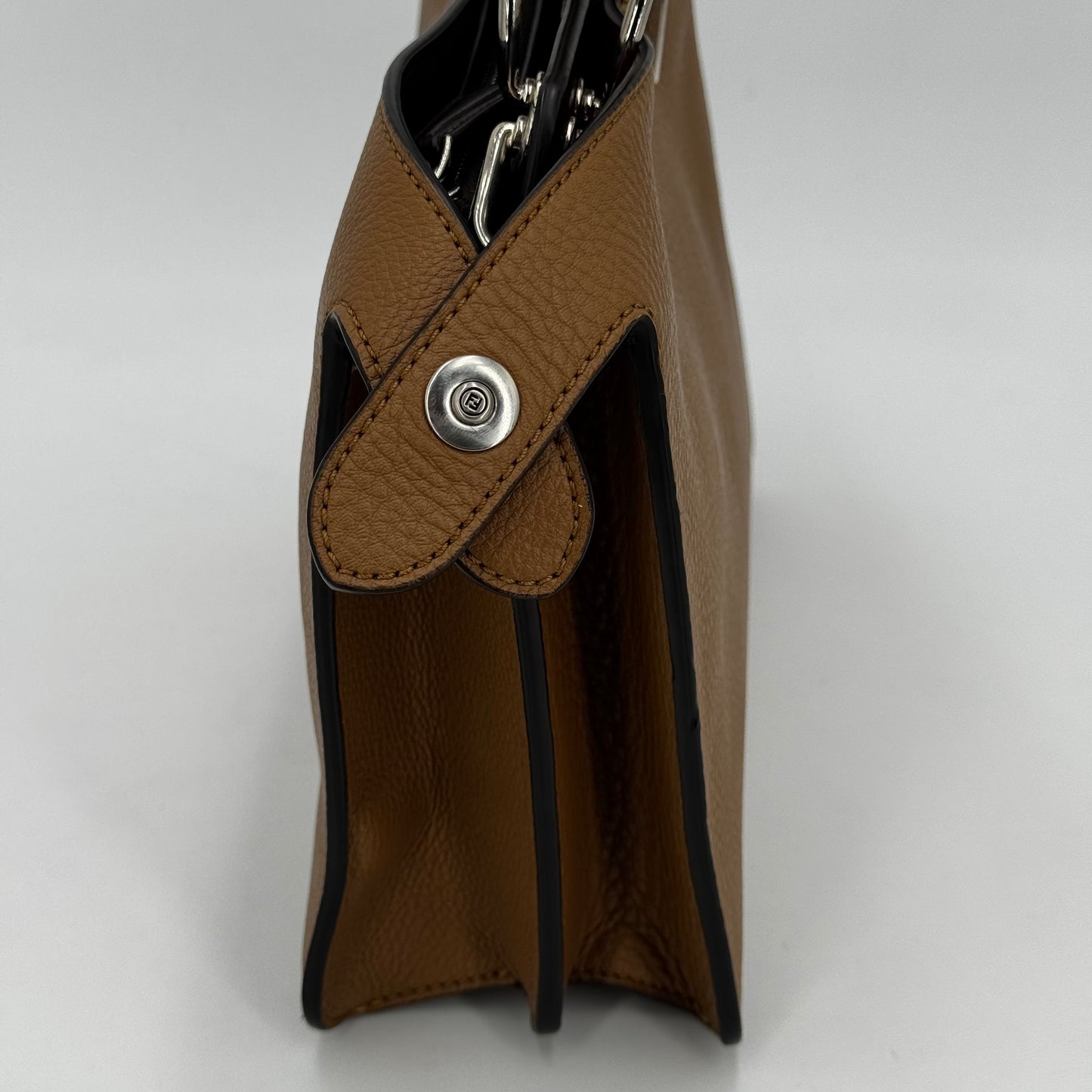 Fendi Peekaboo I see u PM