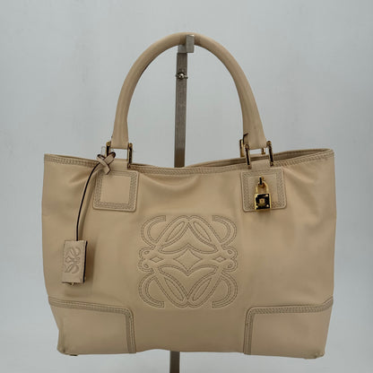 Loewe Shopping