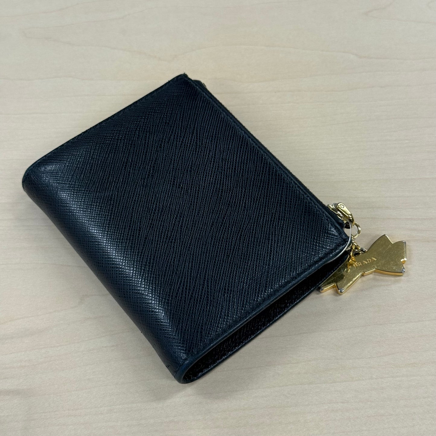Prada Portefeuille Compact