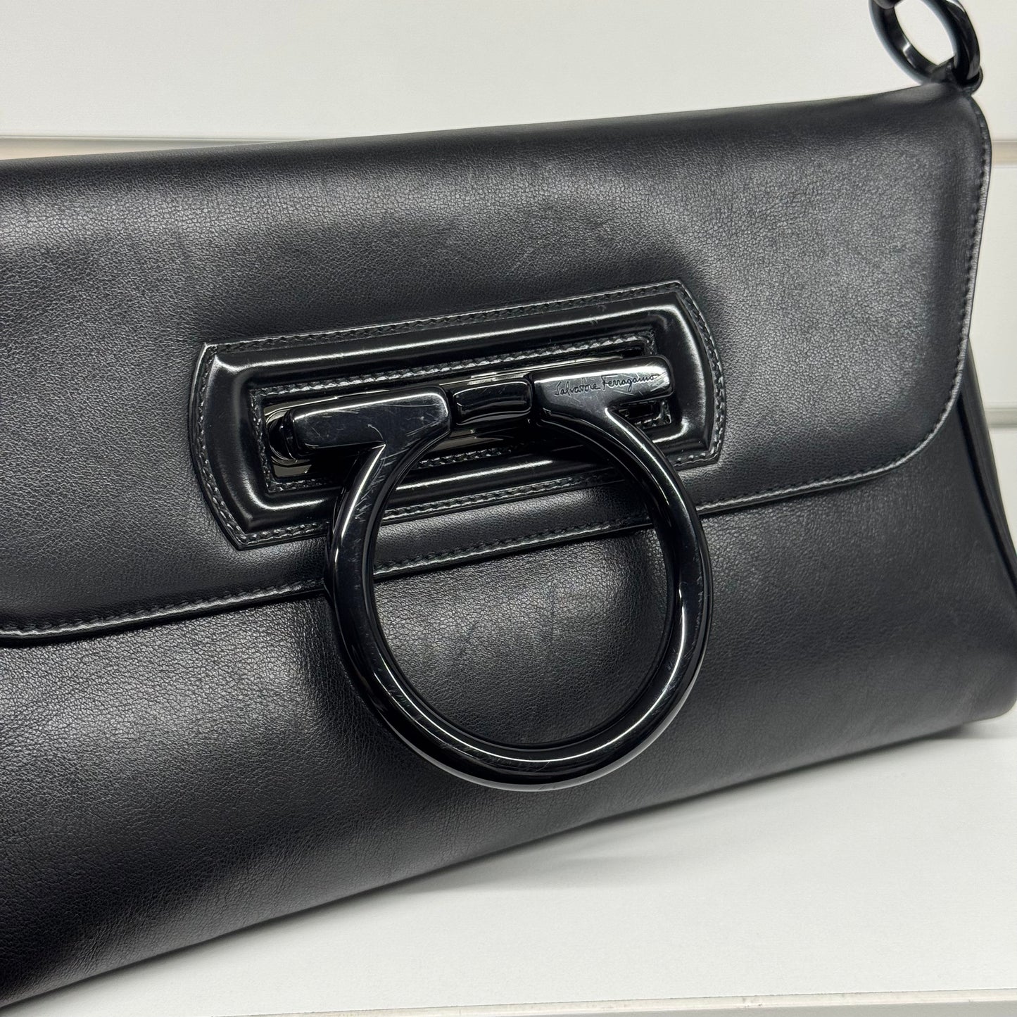 Ferragamo Baguette XL