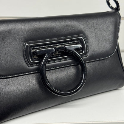 Ferragamo Baguette XL