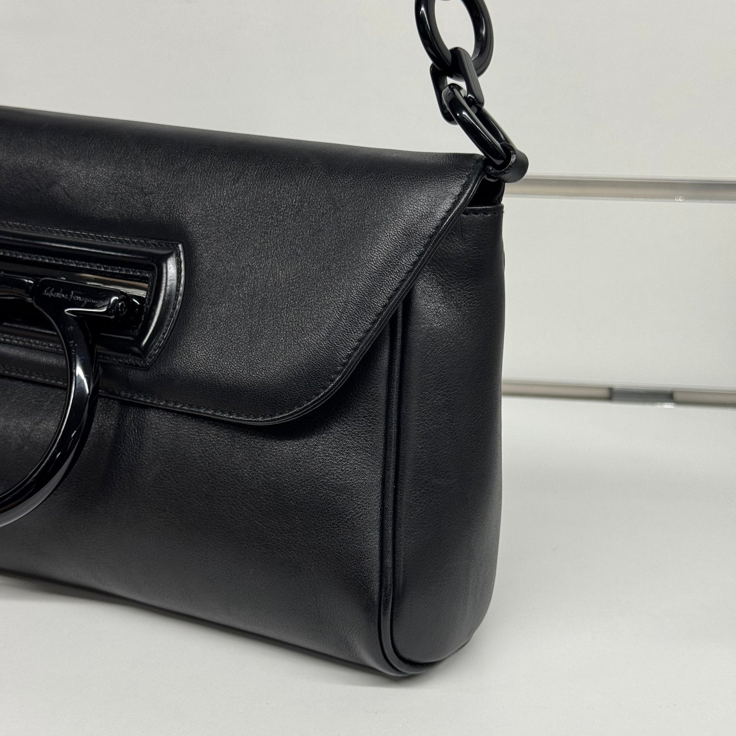 Ferragamo Baguette XL