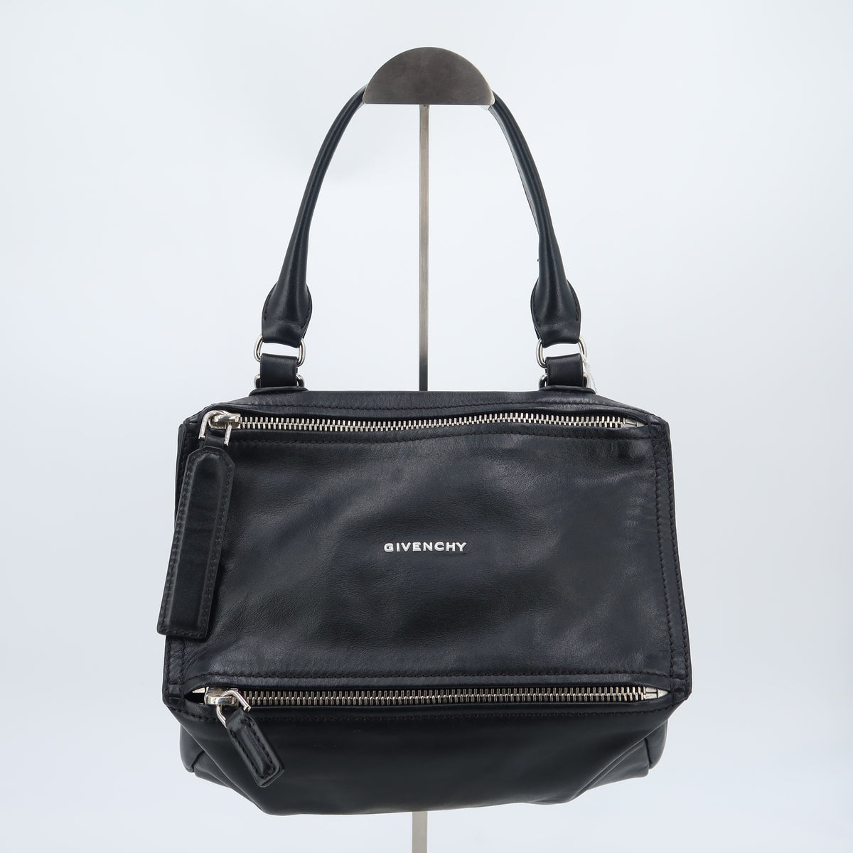 Givenchy pandora