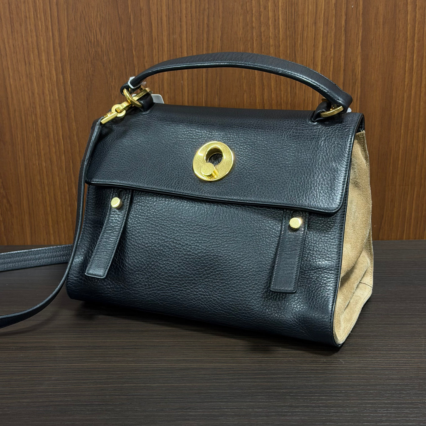 Yves Saint-Laurent Muse II