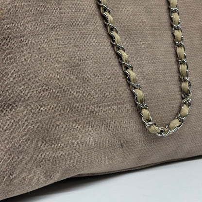 Chanel Deauville XXL