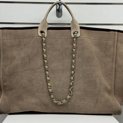 Chanel Deauville XXL