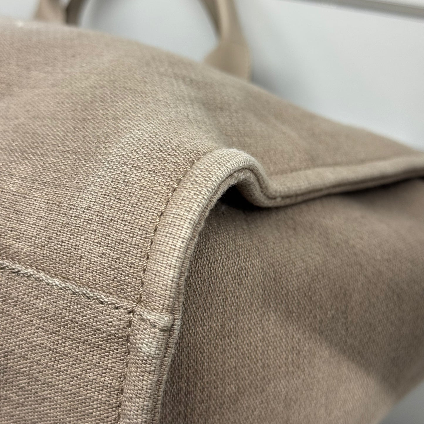 Chanel Deauville XXL