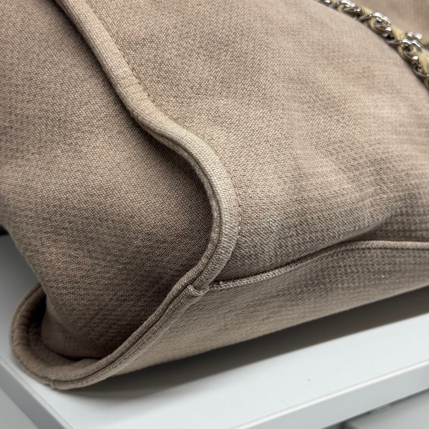 Chanel Deauville XXL