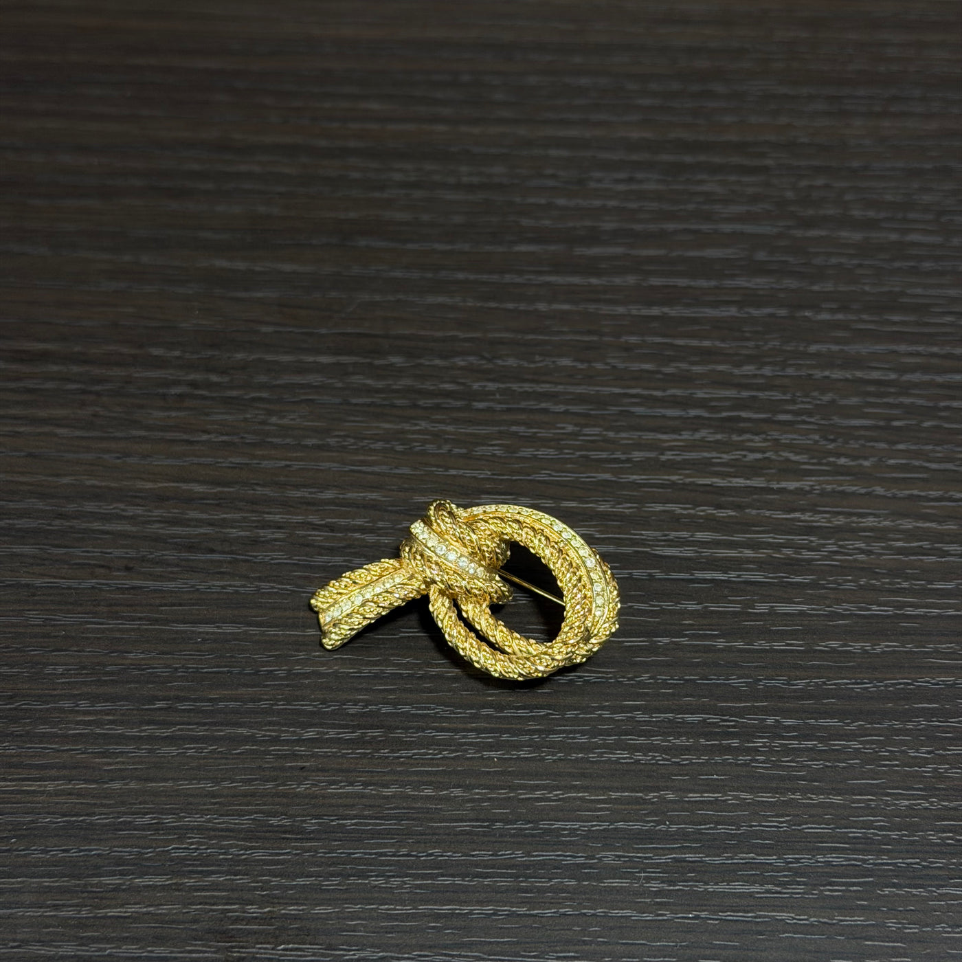 Christian Dior broche noeud