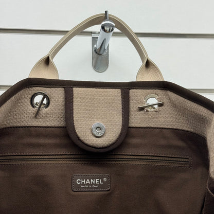 Chanel Deauville XXL