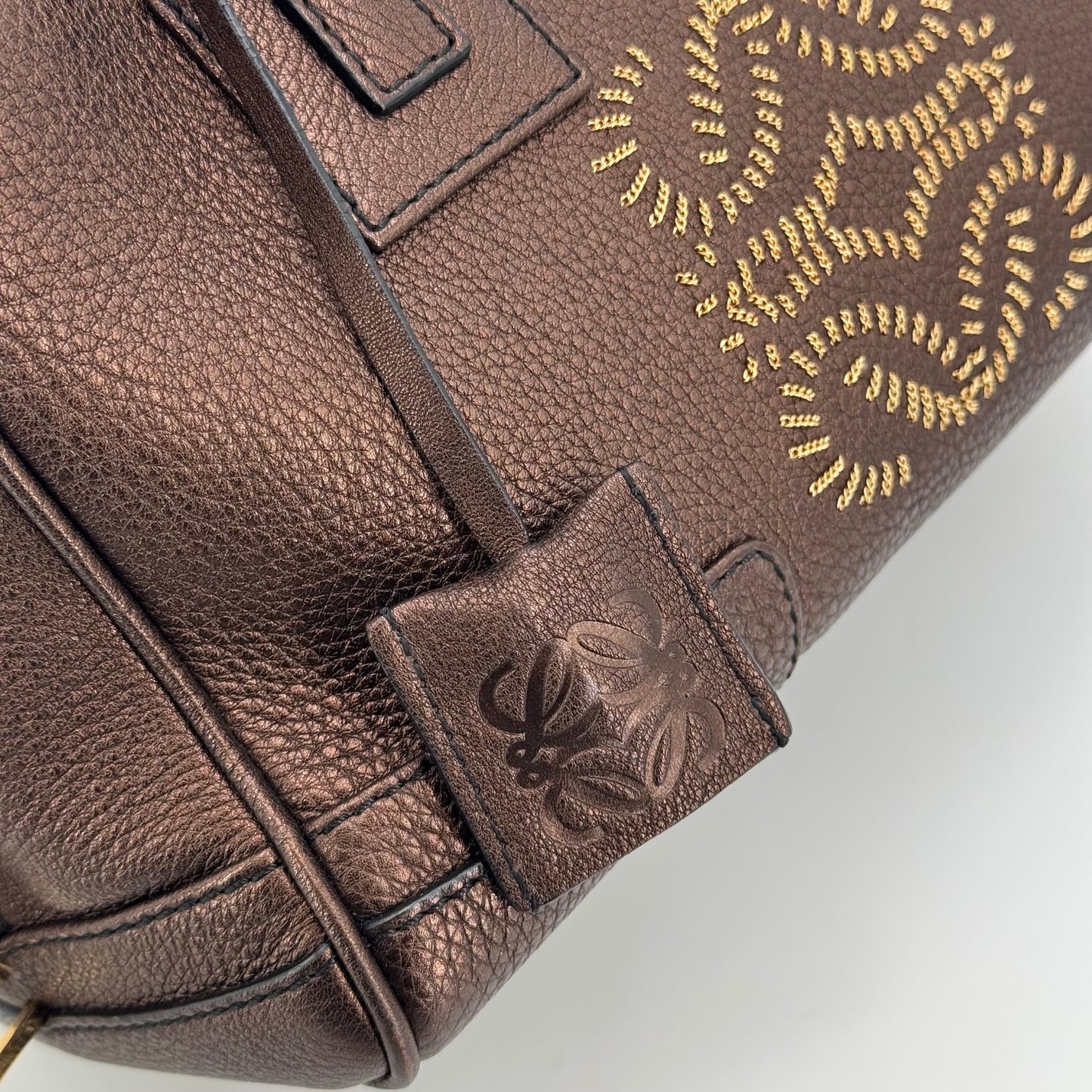 Loewe Amazona 28