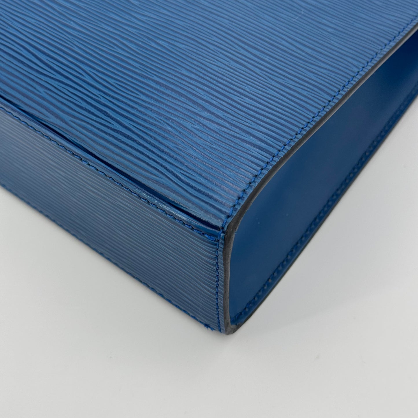 Louis Vuitton Malesherbes