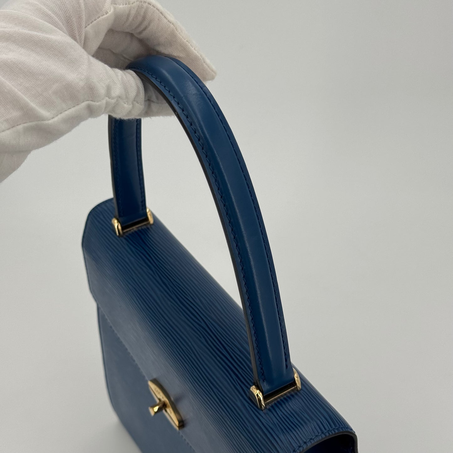 Louis Vuitton Malesherbes