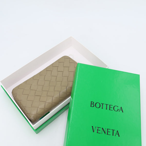 Bottega Veneta portefeuille zippé
