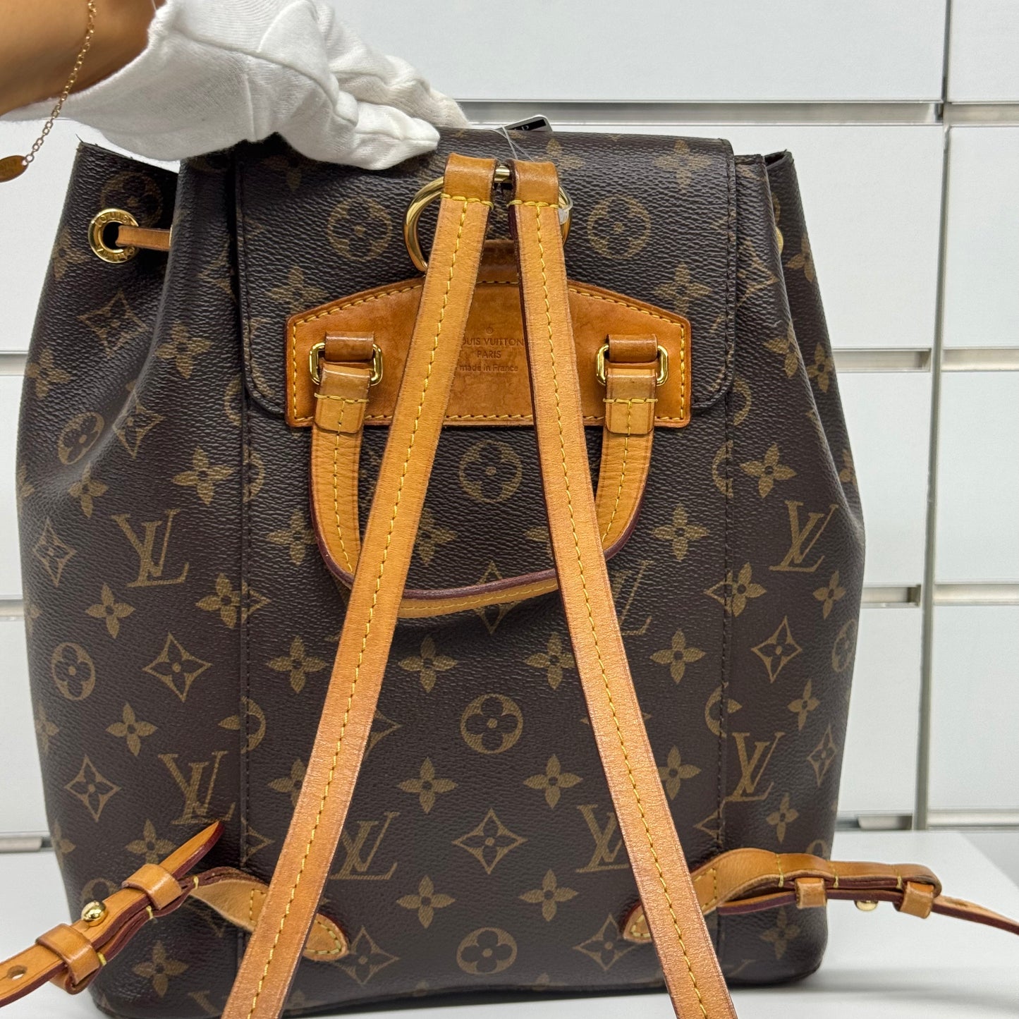 Louis Vuitton montsouris new edition