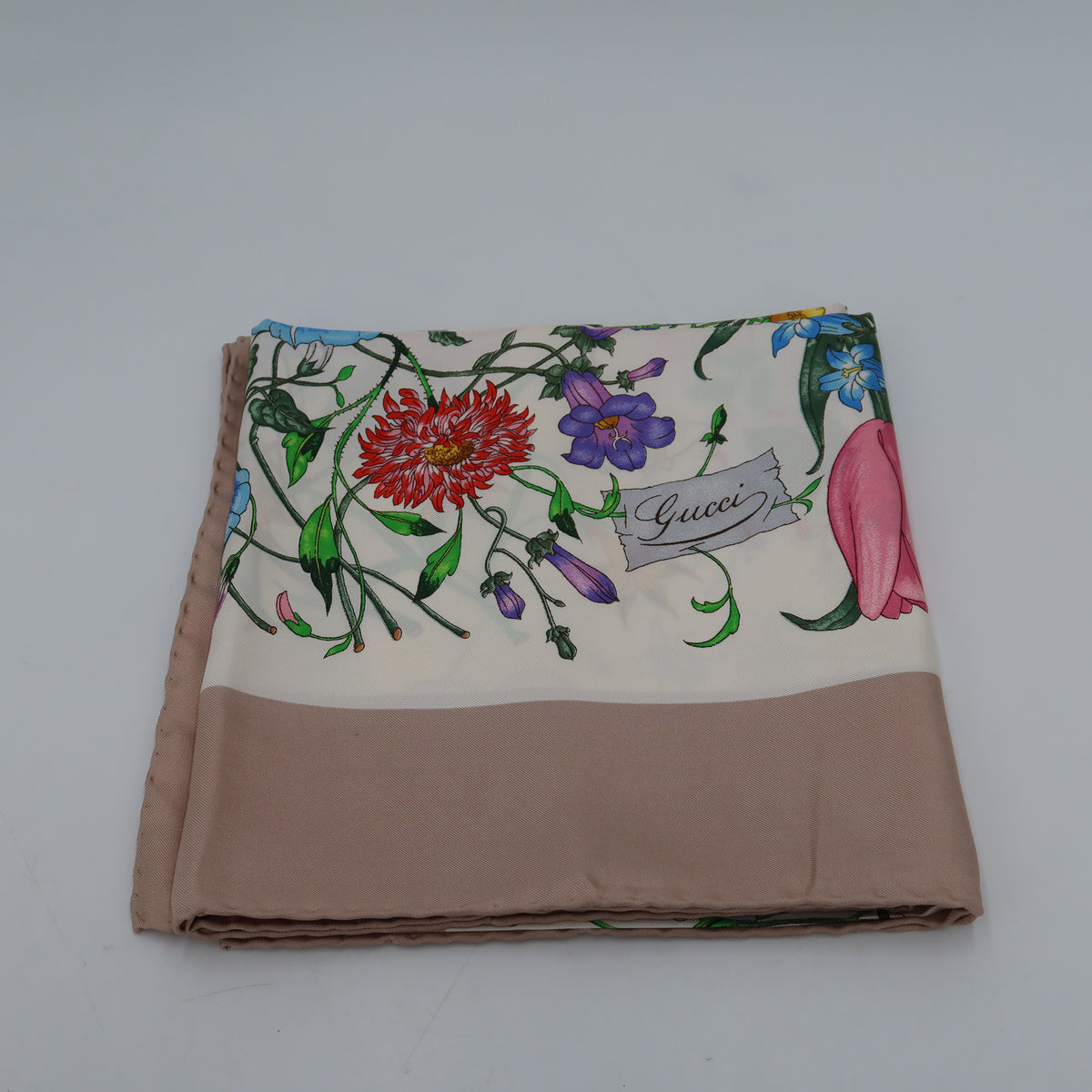 Gucci Carré de soie