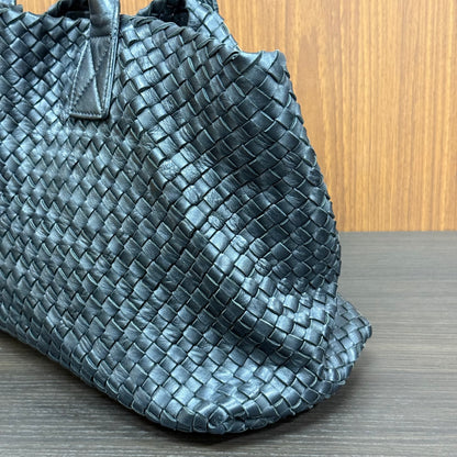 Bottega Veneta Shopping