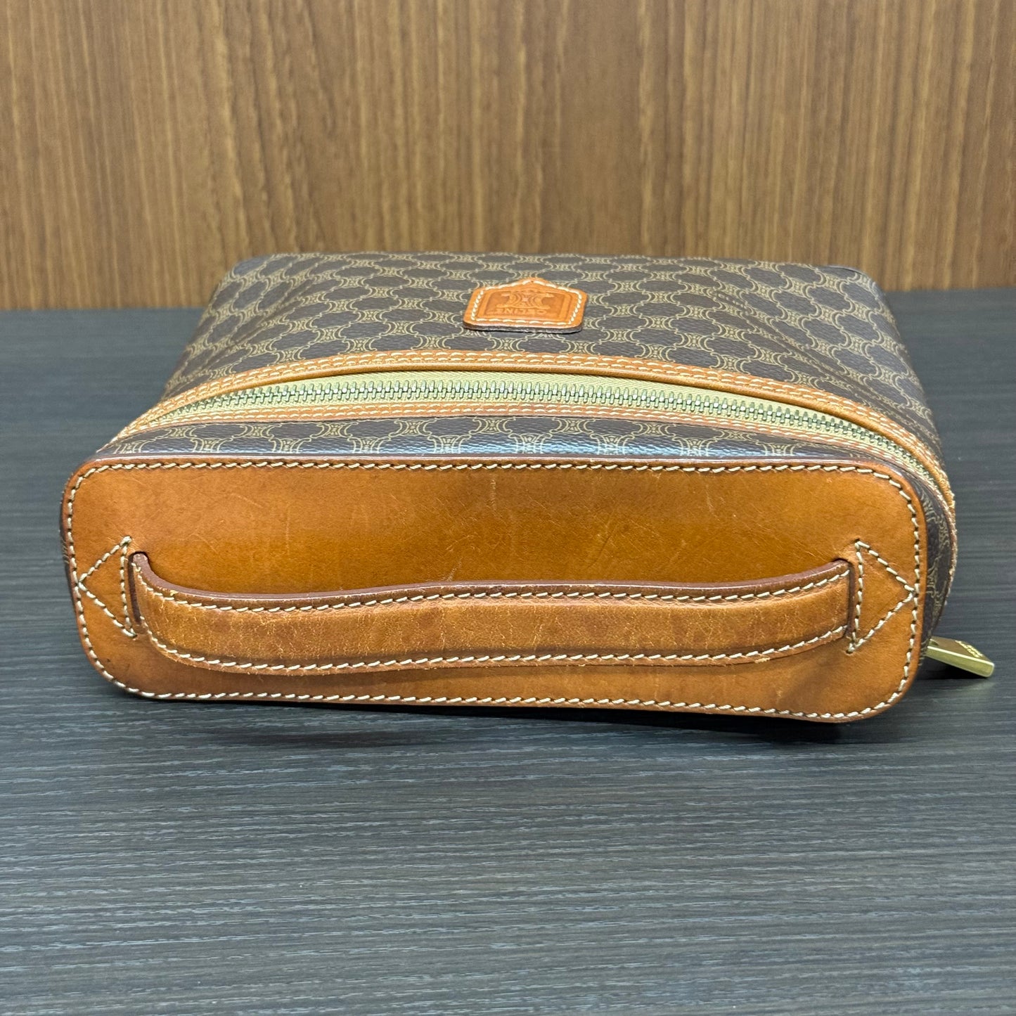 Céline Vanity
