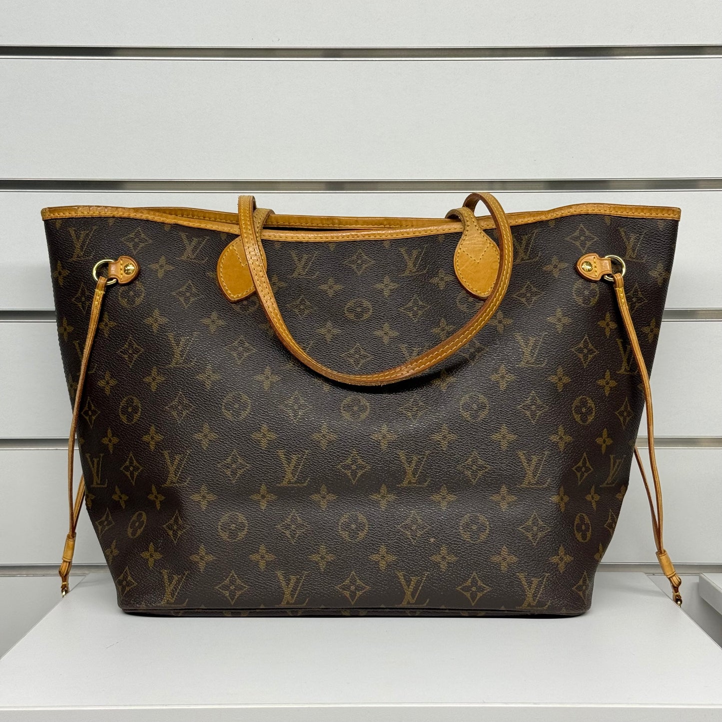 Louis Vuitton Neverfull