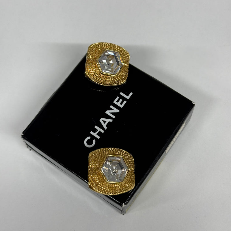 Chanel Clip Vintage