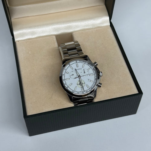 Gucci montre G Timeless