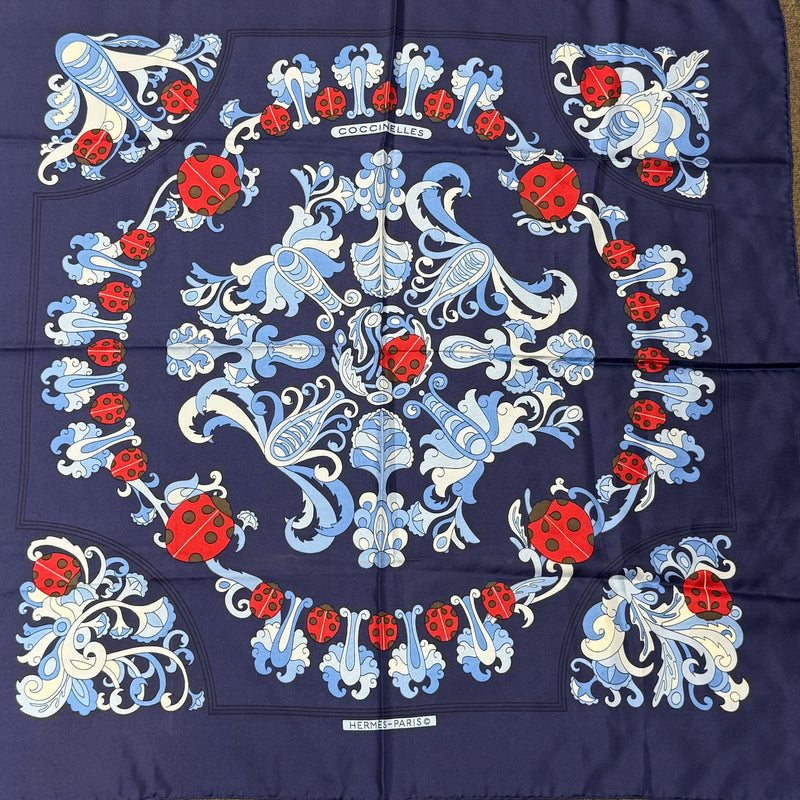 Hermès carré “coccinelles “