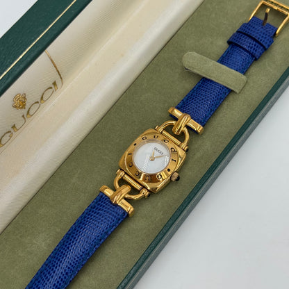 Gucci montre vintage bleue