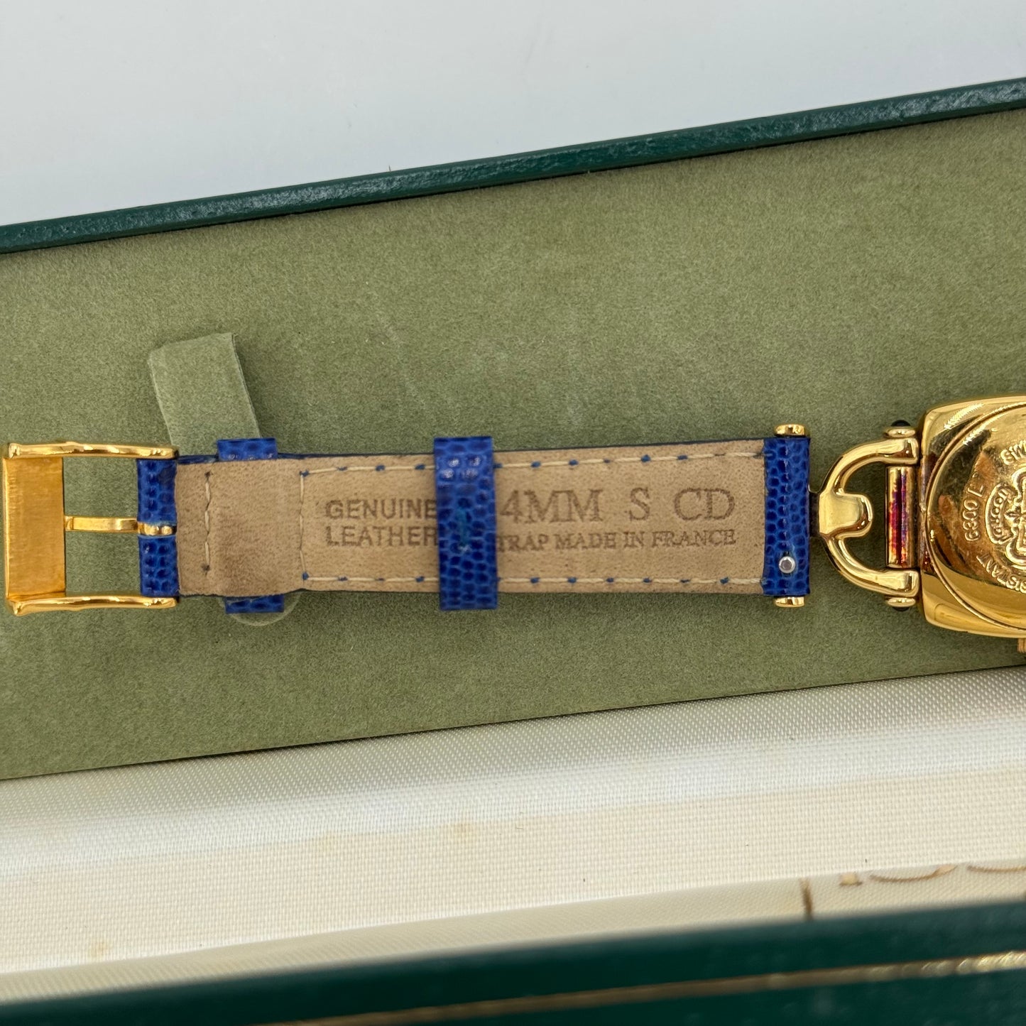 Gucci montre vintage bleue