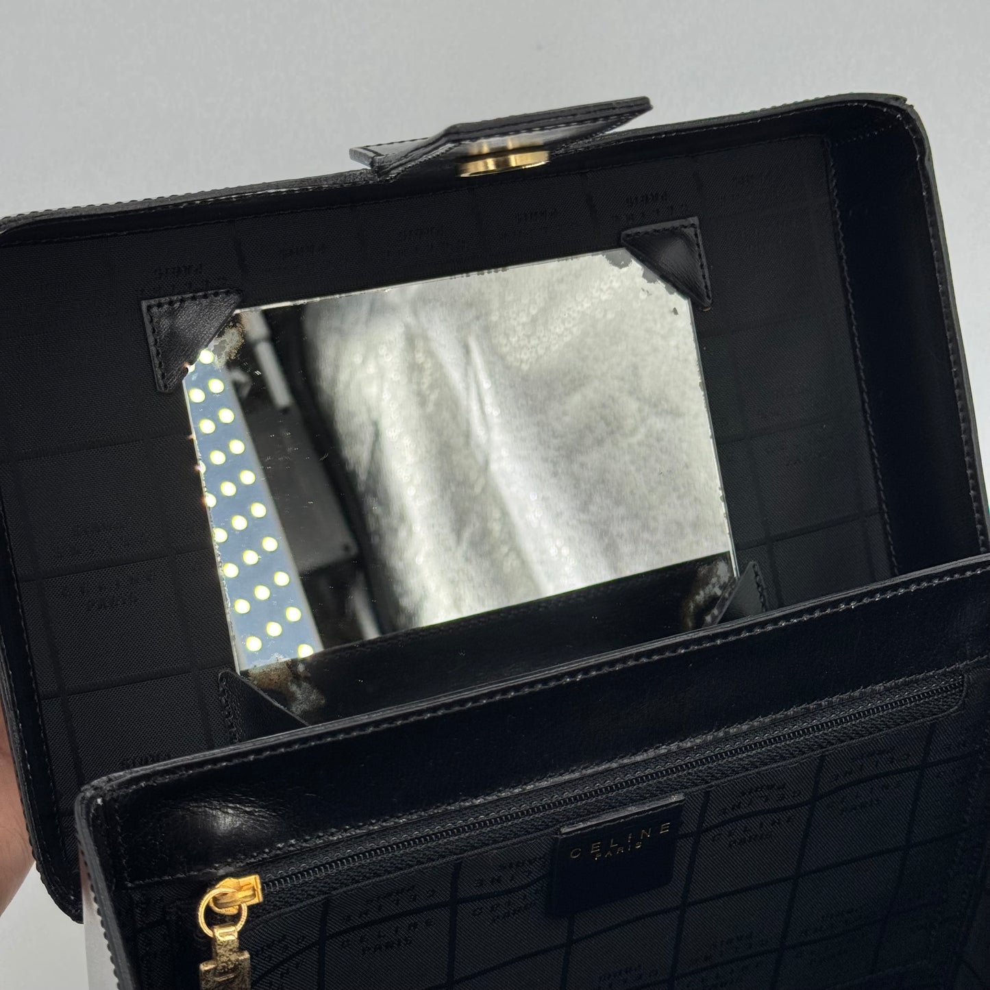 Céline Vanity