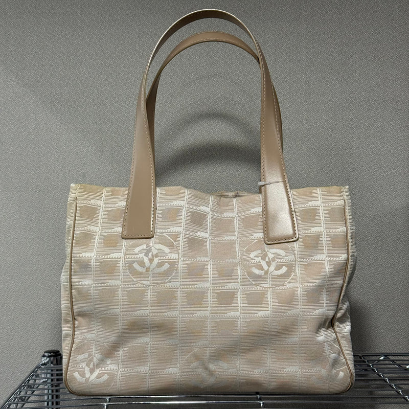 Chanel ligne voyage