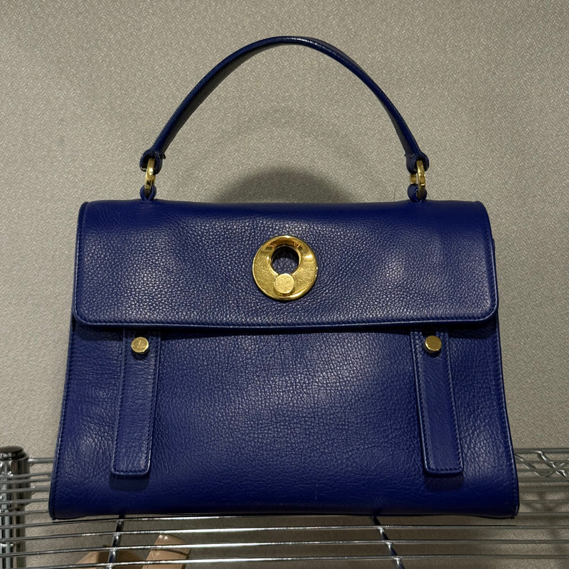 Yves Saint-Laurent Muse II