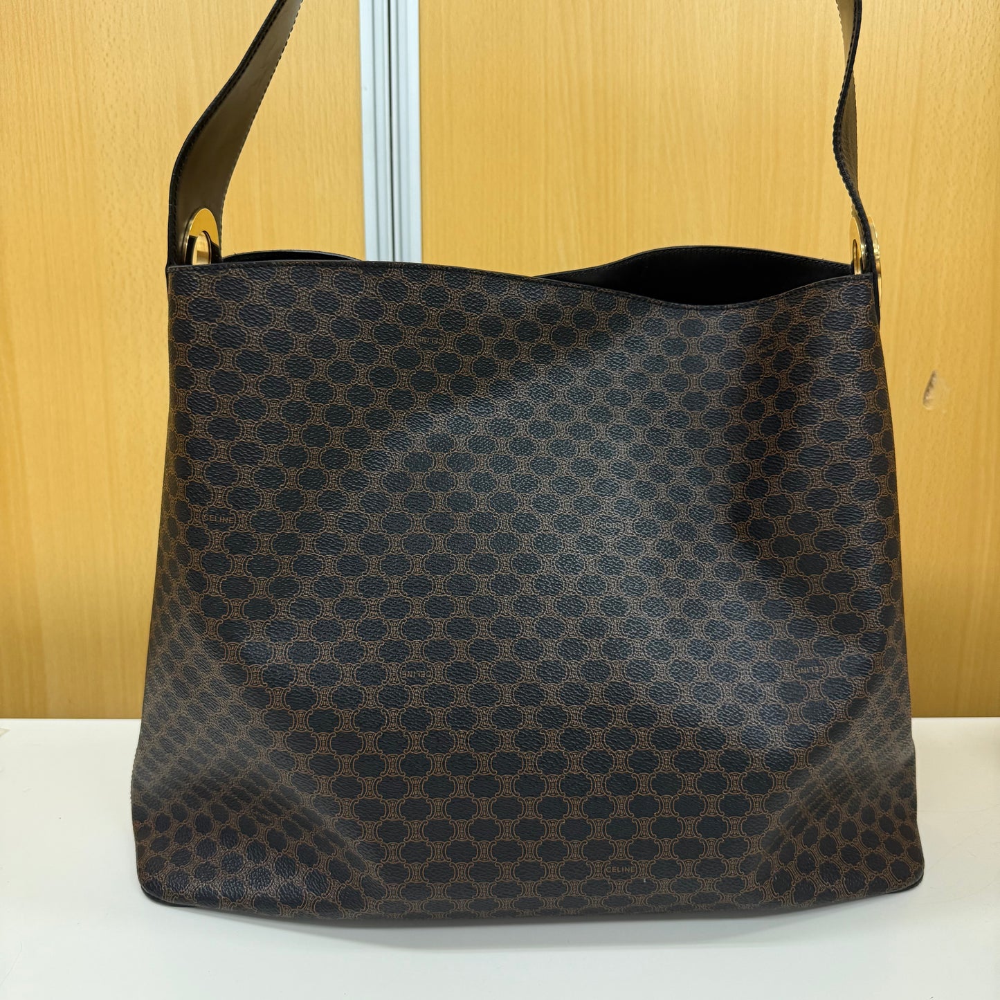 Celine Hobo