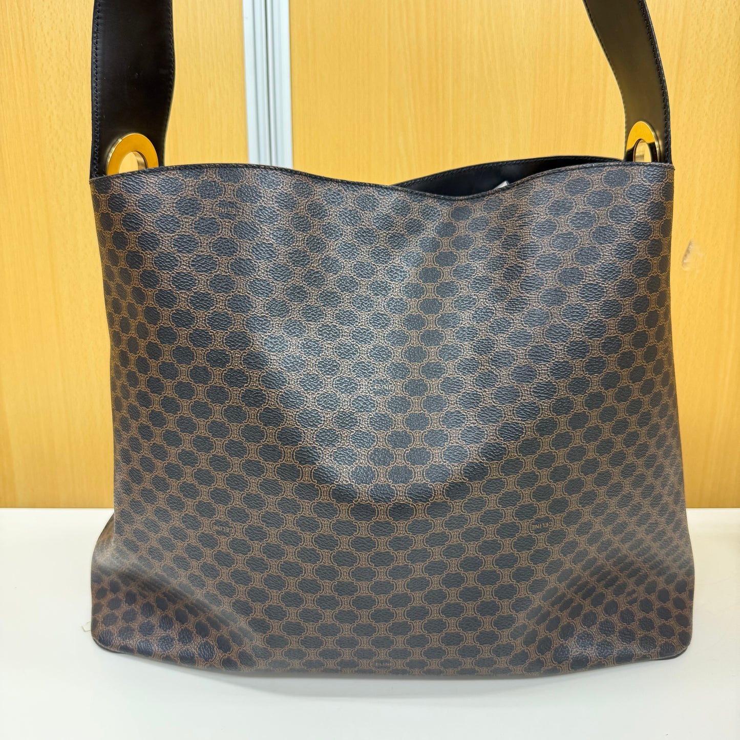 Celine Hobo