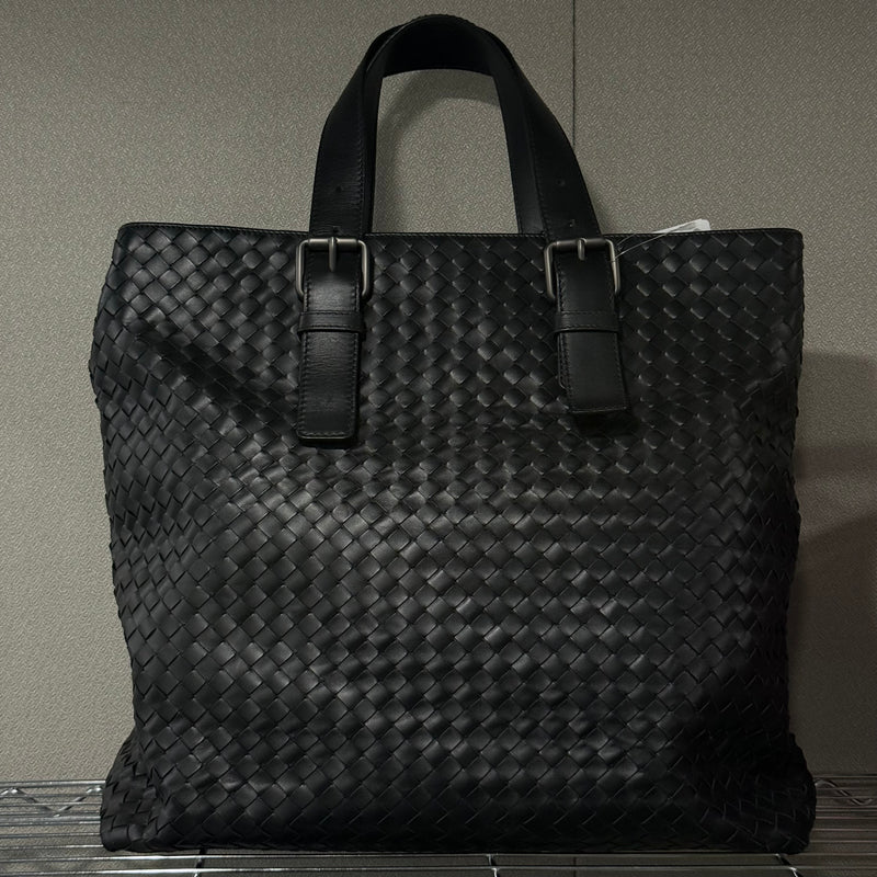 Bottega Veneta Grand Shopping
